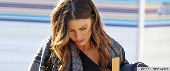 Sofia Vergara went out and she probably didn't realize that her pants were